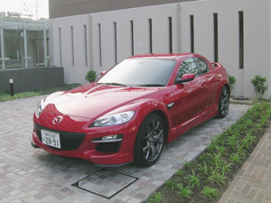 三樹書房 車評オンライン 第３回 マツダrx 8