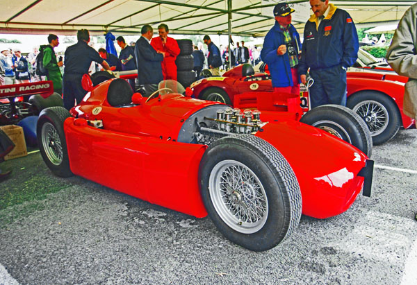 (20-1b)00-21-20 1954 Lancia D50 2.5Litre.jpg