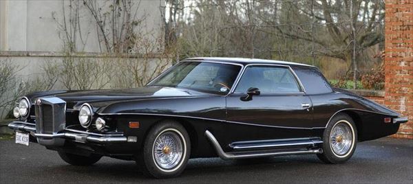 11 Stutz Blackhawk VI 1977_R.jpg