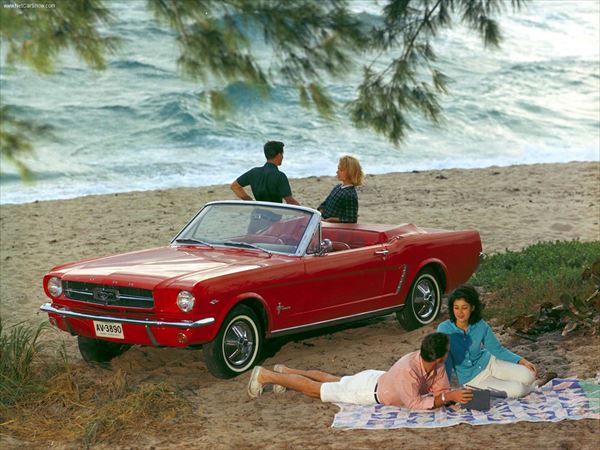 1964 Ford Mustang_R.jpg