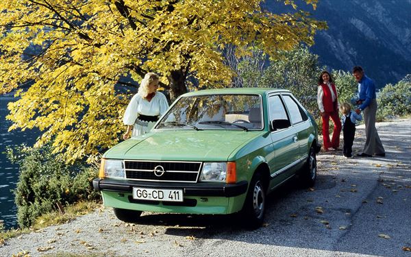 1979 Opel Kadett_R.jpg