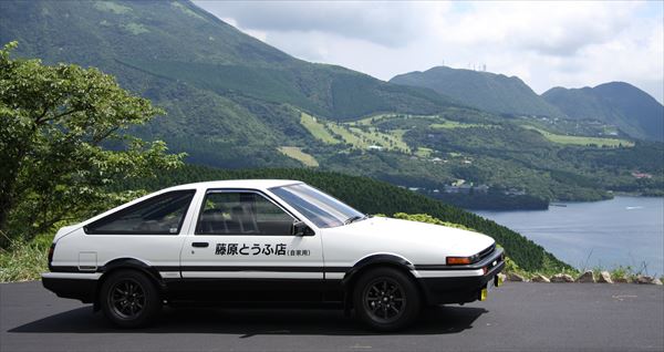 AE86_R.JPG