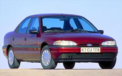 Ford Mondeo 1994_R.jpg