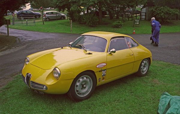 10-1 (04-28-06) 1960 AlfaRomeo Giulietta SZ.jpg