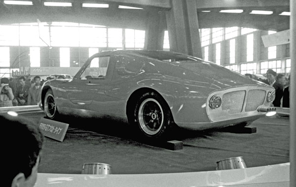 (01-15b)(141-32) 1965 Hino GT Prototype.jpg