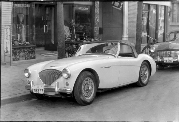 (01-1b) (028-04 1953-56 Austin Healey 100.jpg