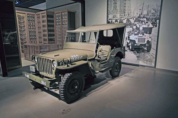 (01-1c)12-04-21_270 1941 Willys Jeep.JPG