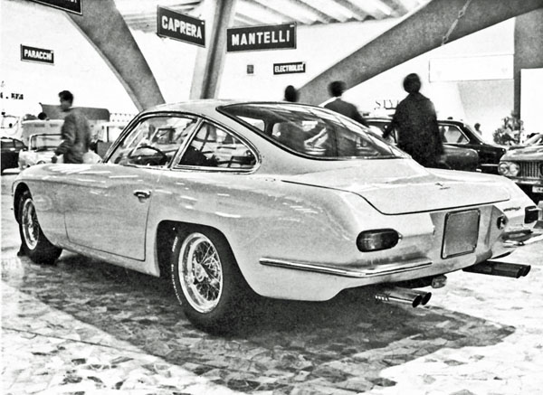 (01-1c)1964 Lamborghini 350 GT (初期型後姿）.jpg