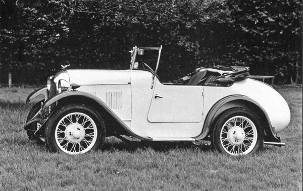 (01-2a3)1927-32 Ausitn-Swallow 2-seater.jpg