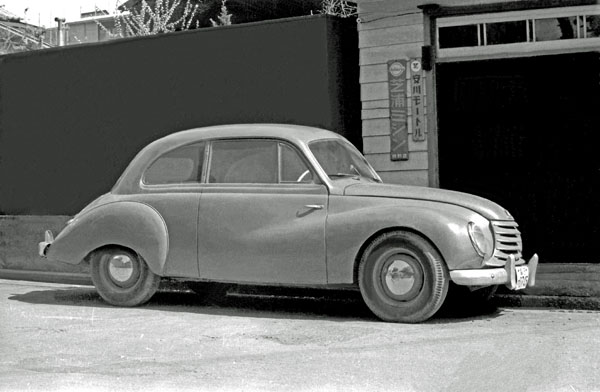 (01-2b)(040-12)b 1953-54 DKW Meisterklasse Limousine.jpg