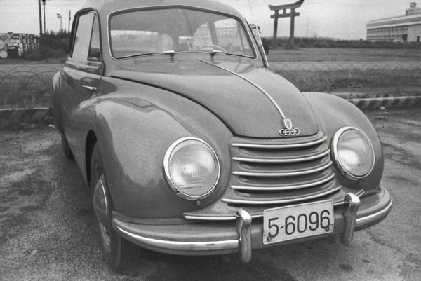 (01-2c)(006-26)b 1953-55 DKW MeisterKlasse.jpg