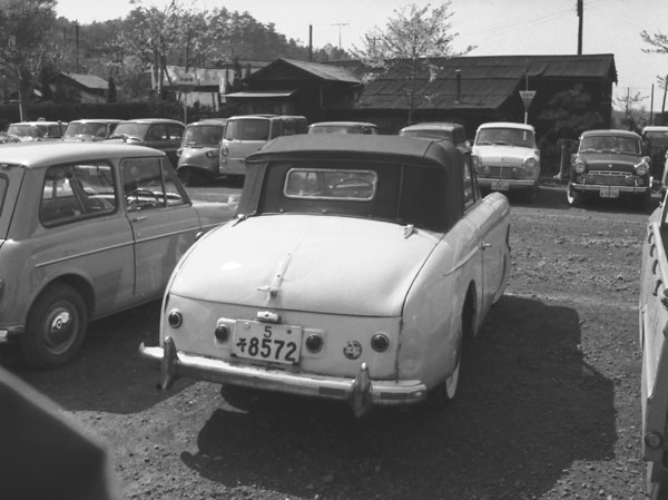 (01-2d)(092-73) 1950-53 Austin A40 Sports Convertible.jpg