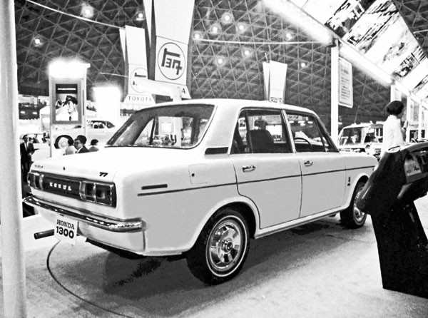 (01-2d)(206-11) 1969 Honda 77 Dx.jpg