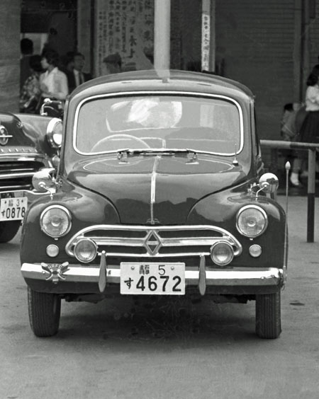 (01-3a)(006-03) 1957-63 Hino-Renault 4CV(PA57) (2).jpg