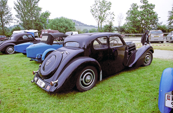 (01-3b)(57-01-10)1937 Bugatti Type57 Ventoux.jpg