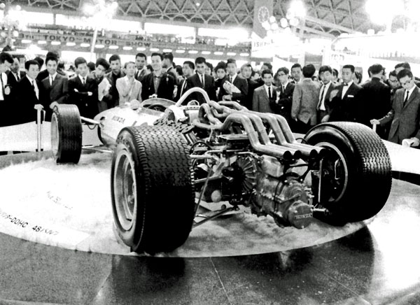 (01-4d)(183-13) 1966 Honda F1 RA 273.jpg