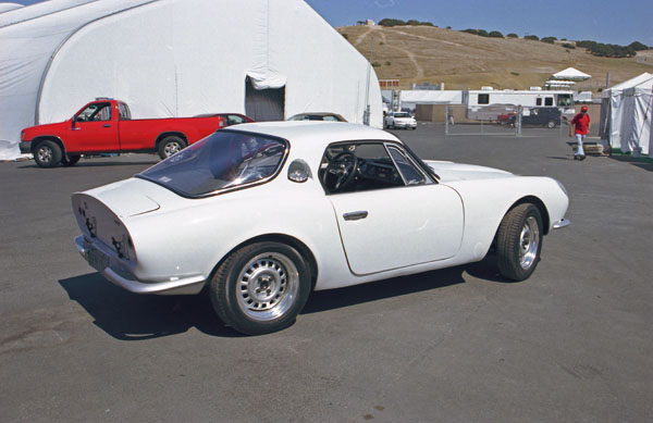 (01-6b)(99-04-17) 1964 DKW GT Malzoni.jpg