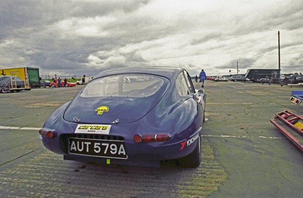 (01a-2b)00-32-28) 1963 Jaguar E-type.jpg