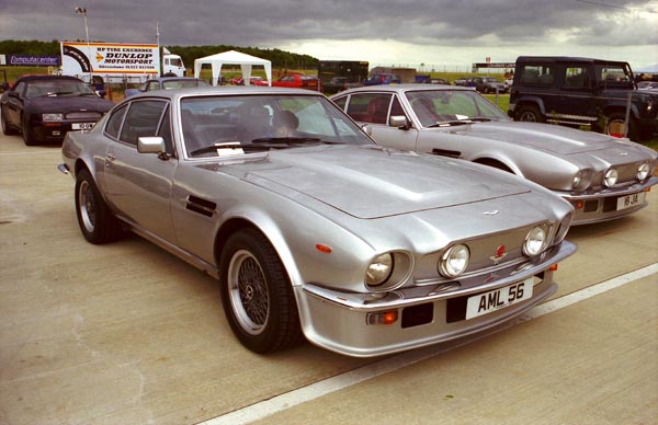 (02-1) 1977 Aston　Martin AM V8 Vantage Saloon.jpg