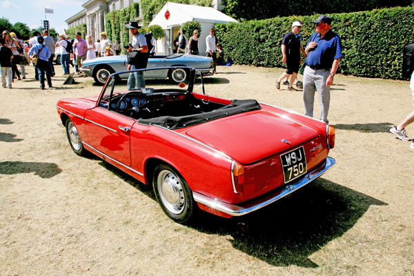 (02-1d)10-07-03_0806 1961 Innocenti 950 Spider.JPG