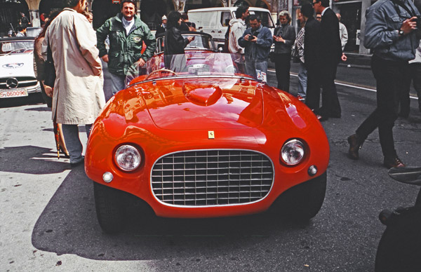 (02-6a)(94-10-13)1953 Ferrari 250 MM Vignale Spider.jpg