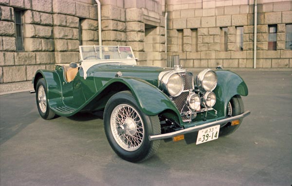(02-6a2)(82-01-10) 1938 Jaguar SS100.jpg