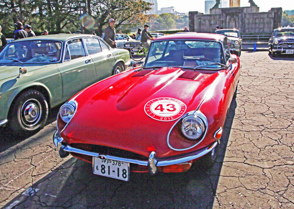 (02c-1a)15-11-28_329 1969 Jaguar E-type 2+2 Coupe.jpg