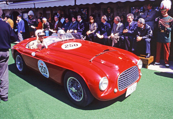 (03-11e2)(97-33-32) 1950 Frrari 166／212 MM Touringu Berlinetta.jpg