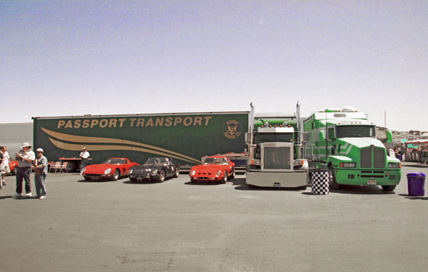 (03-1a)(04-72-29)　(右)Kenworth Truck.jpg