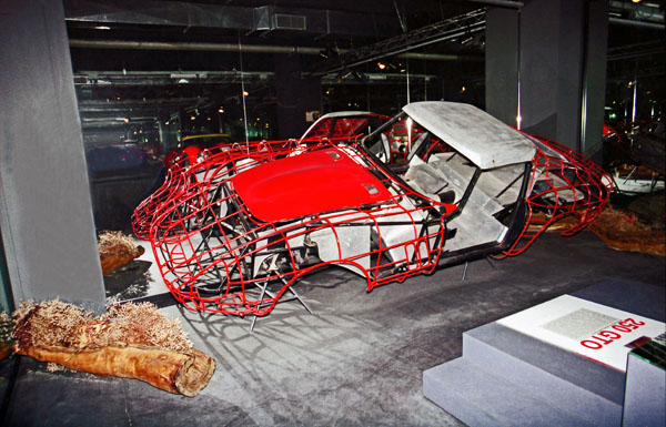 (03-1a)(97-37-09) Ferrari 250 GTO(Skeleton model).jpg