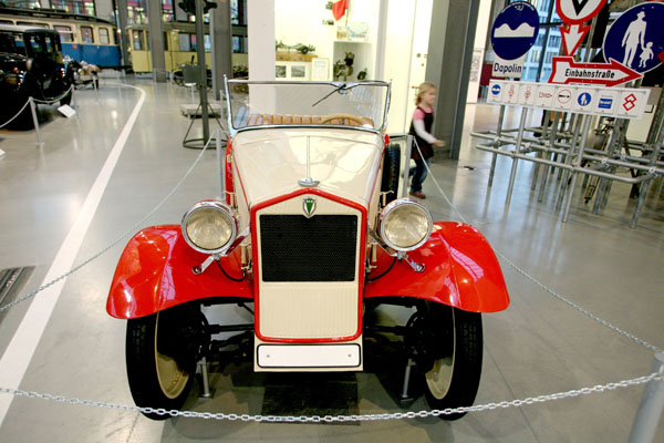 (03-1a)08-01-16_3470 1931 DKW F1 Roadster.JPG