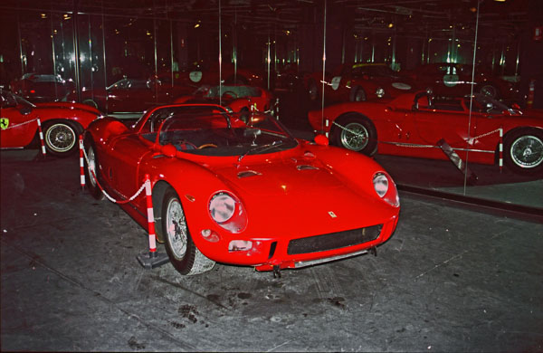 (03-1c)(97-36-02) 1964 Ferrari 330P Spider.jpg