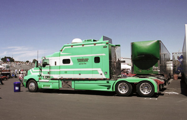 (03-1d((04-72-27) Kenworth Truck & Trailer.jpg