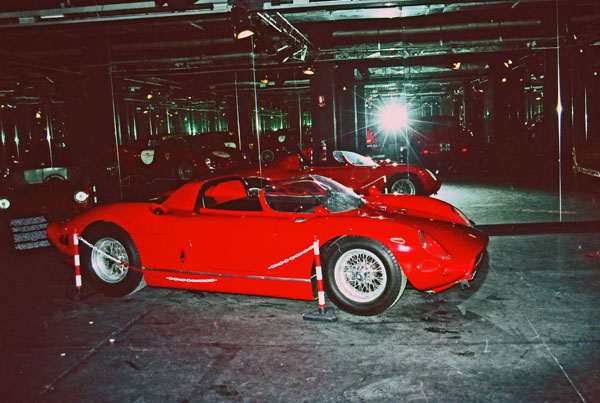 (03-1d)(97-36-01) 1964 Ferrari 330P Spider.jpg