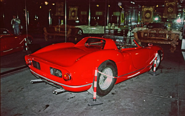 (03-1e)(97-36-05) 1964 Ferrari 330P Spider.jpg