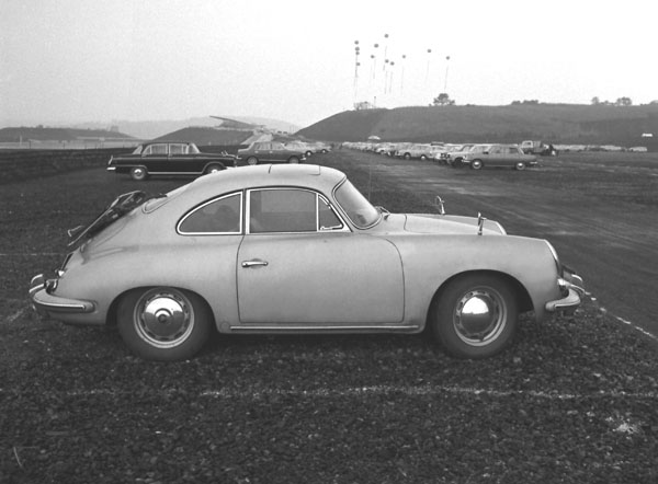 (03-2e) 1959-61 Porsche 356B Coupe.jpg