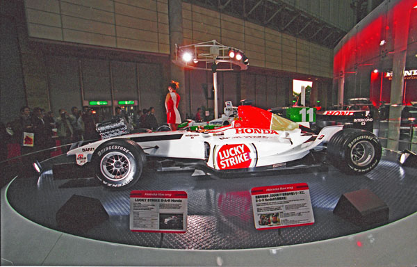 (03-3b)(03-36-06) 2003 BAR-Honda 005 (RA003E 3Litre V10).jpg