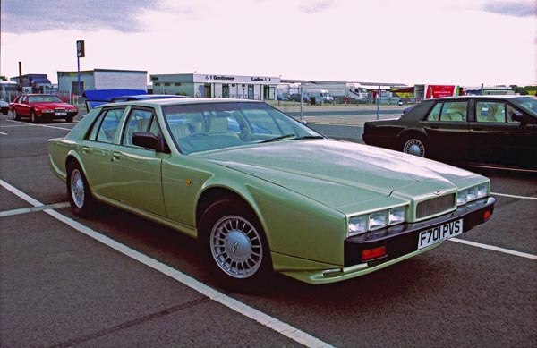 (03-3b)01-5b 00-37-02 1987- AstonMartin-Lagonda sr.4 Saloon.jpg