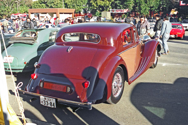 (03-5c)88-01-36 1949 Jaguar MkⅣ2.5litre Saloon.jpg