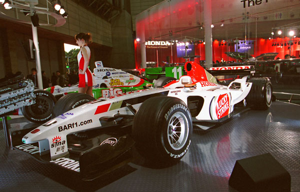 (04-1a)(03-36-07) 2003 BAR-Honda 005 F1.jpg