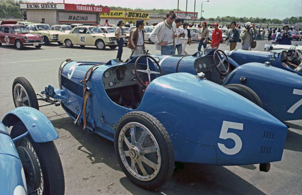 (04-1b)(80-06-33) 1928 Bugatti T35T.jpg