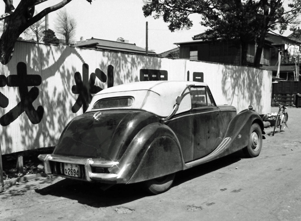 (04-3c)(094-61) 1948-51 Jaguar MkⅤ Cabriolet.jpg