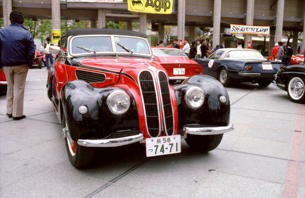 (04-5a)86-11b-17 1938 BMW 327 Cabriolet.jpg