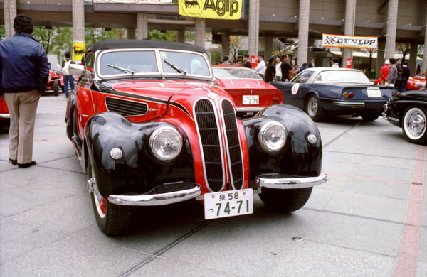 (04-5a)86-11b-17 1938 BMW 327 Cabriolet.jpg