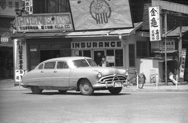 (04-6b)(097-28) 1951 Hudson Commodore 4dr Sedan.jpg