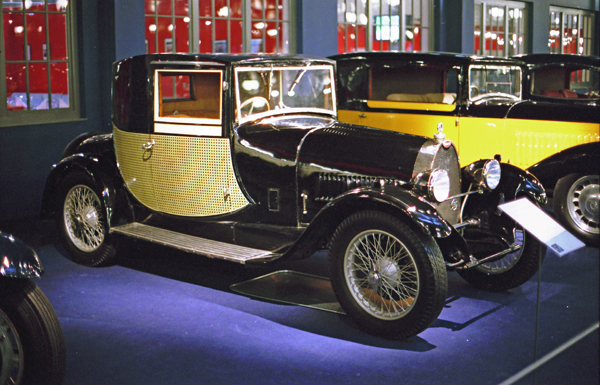 (04-7) (03-20-12) 1929 Bugatti Type40 Coupe(#40869).jpg