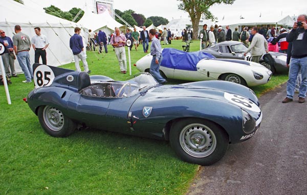 (05-11c)00-19-33 1955 Jaguar D-tyoe Longnose.jpg