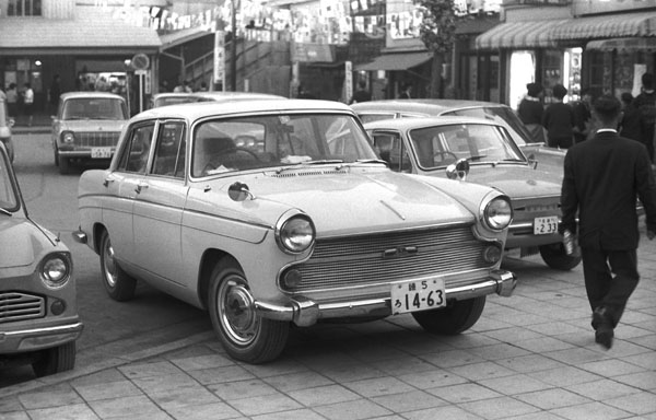 (05-1a)(154-18) 1961 Austin A60 Cambridge 4dr Saloon.jpg