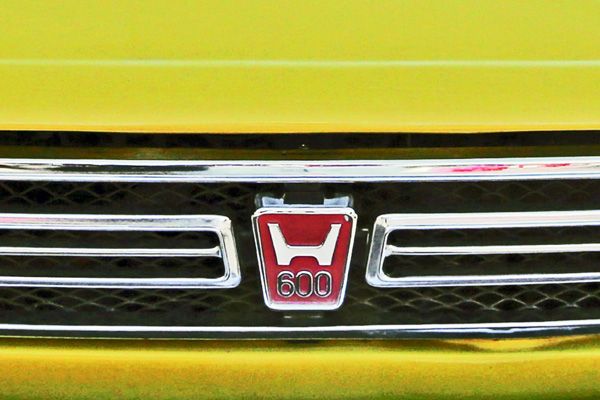 (05-1a)13-11-30_631 1973 Honda N600 Touring.jpg