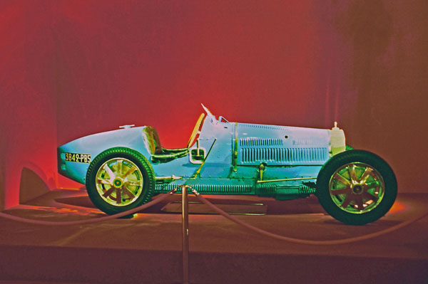 (05-1b) 1927 Bugatti Type35B GP.jpg